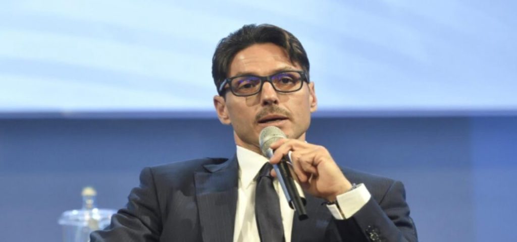 Lutto_in_casa_mediaset%3A_%C3%A8_mort