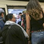 Macchinista avvisa: cento borseggiatori a bordo della metro a roma alla stazione termini
