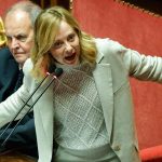 Meloni sempre più avanti nei sondaggi politici, la Lega perde terreno e Pd in calo