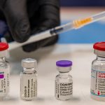Moderna studia vaccino combinato per covid e influenza con tecnologia rna messaggero
