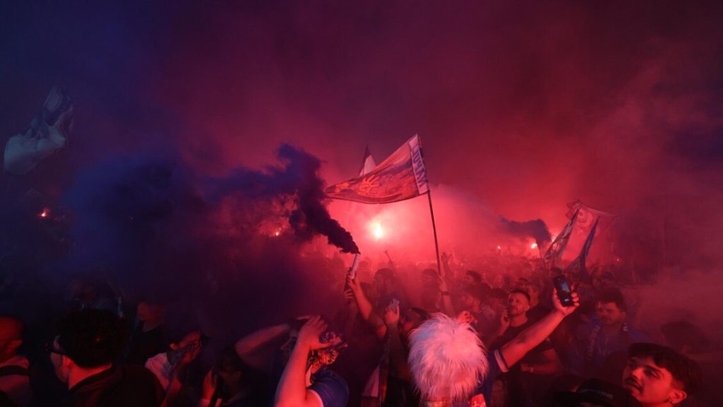 Napoli_festeggia_il_quarto_scu