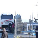 Nuovo trasferimento di migranti dall’Italia all’albania: 28 persone portate al cpr di gjader da brindisi