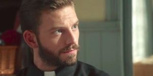 Padre_samuel_arriva_a_la_prome