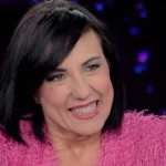 Pamela petrarolo torna con il singolo fuori di testa dopo l’esperienza al grande fratello