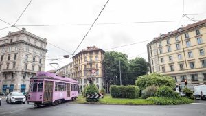 Piazza_Virgilio_a_milano%2C_un_a