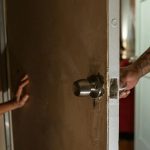 Reddito di libertà 2025, contributo mensile per donne vittime di violenza: domande e scadenze