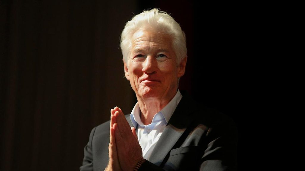 Richard_gere_stigmatizza_trump