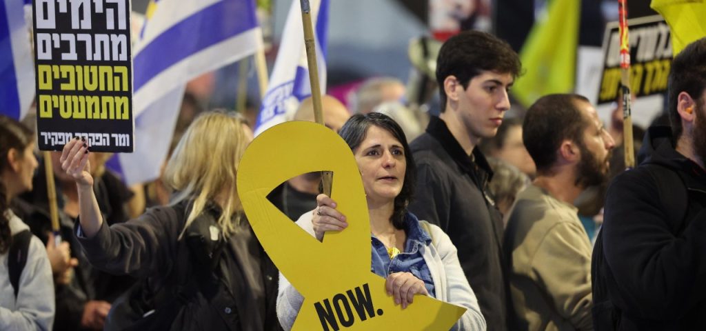 Riservisti_israeliani_divisi_t