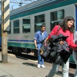 Risparmi milionari per Trenord ma pendolari si lamentano per i nuovi rimborsi del trasporto regionale lombardo