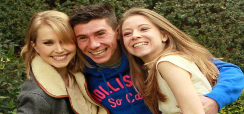 Ritorno_di_un_medico_in_famigl