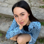 Aurora Ramazzotti e la maternità tra aspettative e realtà: “I miei genitori non sono nonni classici”