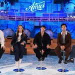 Speciale amici 24 negli studi elios di roma: le esibizioni dei finalisti e momenti inediti del talent