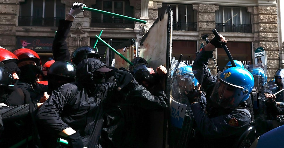 Tensioni_e_scontri_durante_la_