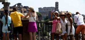 Trend_viaggi_2025%3A_italiani_ed