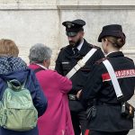 Truffa ai danni di un’anziana a roma, arrestato il presunto corriere del raggiro