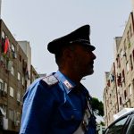 Venezia, uomo getta la figlia dal balcone: processo e indagini sul delirio psicotico del 44enne