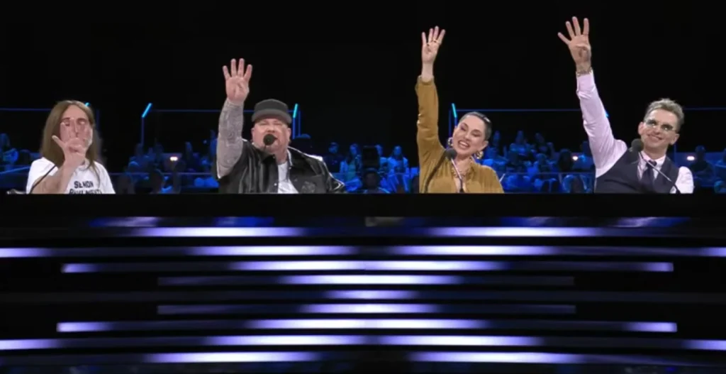 X_factor_2025%2C_la_giuria_uffic