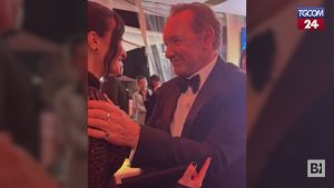 a_cannes_la_voce_di_laura_paus