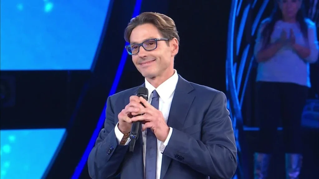 il_talk_show_di_rai_due_al_cen