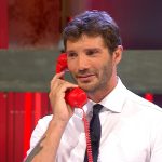 la Rai studia di tenere in onda Affari Tuoi fino a metà luglio per contrastare la concorrenza estiva