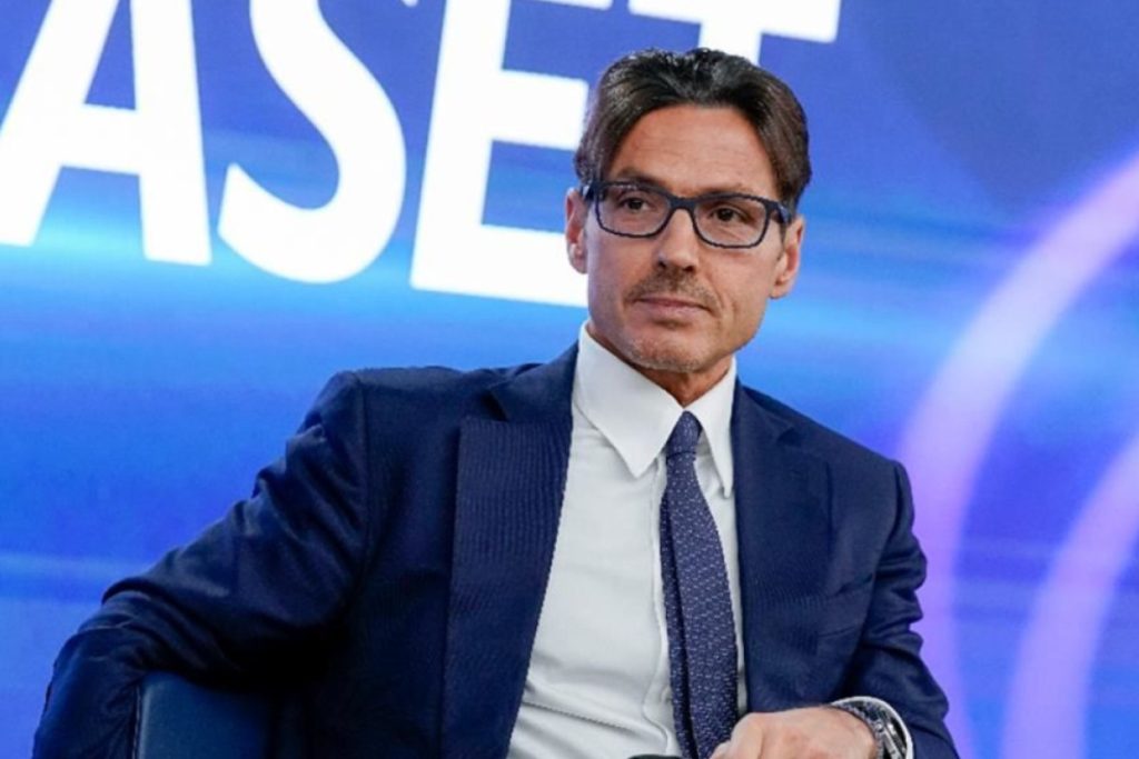 Cambio_palinsesto_su_Canale_5_