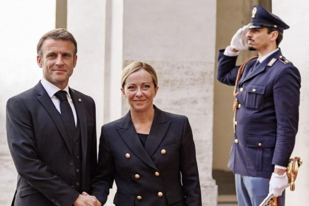 Meloni_e_macron_a_palazzo_chig