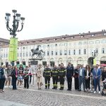Otto anni dopo la tragedia di piazza san carlo a torino il ricordo delle vittime e dei feriti