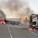 Rapina a lacchiarella: furto audace di camion e mezzi incendiati per ostacolare i soccorsi