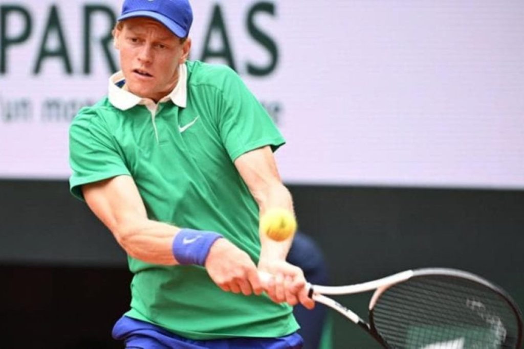 Sinner_affronta_rublev_negli_o