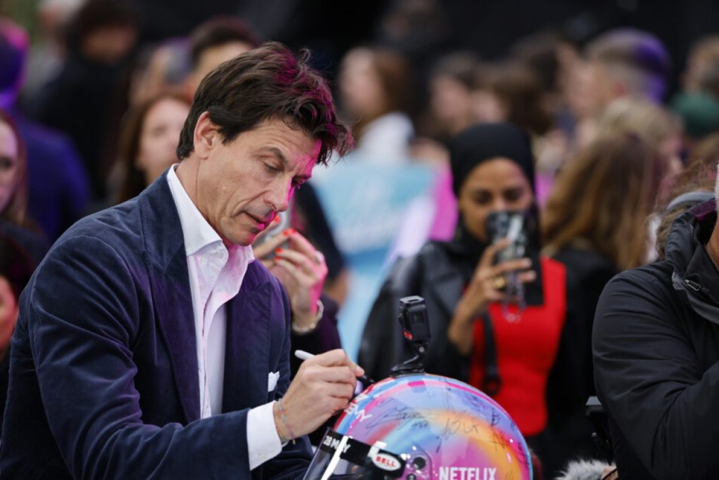 Toto_wolff_attacca_Max_verstap