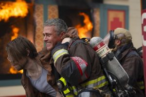 Chicago Fire 13 su Italia 1: nuovo comandante e sfide in caserma tra emergenze e adozioni