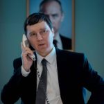 Dietro le quinte del potere in Russia: il “Mago Del Cremlino” di Olivier Assayas