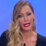 Karina Cascella e la polemica sulle influencer al Festival Di Venezia: tra star e social sul red carpet