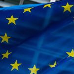 La Commissione Europea avvia la revisione del Digital Markets Act con focus sull’intelligenza artificiale entro il 2026