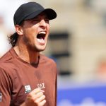 Luciano Darderi si qualifica al terzo turno dell’US Open 2025 battendo l’americano Spizzirri in quattro set