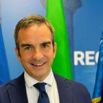 Roberto Occhiuto rilancia la sanità in Calabria mostrando il nuovo ospedale e attacca il Movimento 5 Stelle
