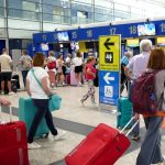 Sardegna approva nuovo modello di continuità aerea con più voli e tariffe ridotte per Roma e Milano