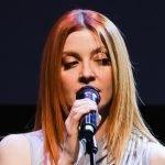 Yoga Radio Estate 2025 a Modena: serata di musica pop con duetti e grandi ritorni sotto i riflettori