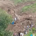Frana travolge villaggio agricolo: oltre mille morti, un solo sopravvissuto